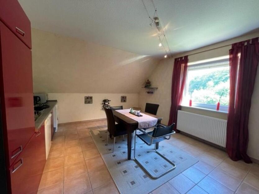 Große 5-Zimmer-Wohnung in Bohmte - 2 Balkone, Kamin & Einbauküche