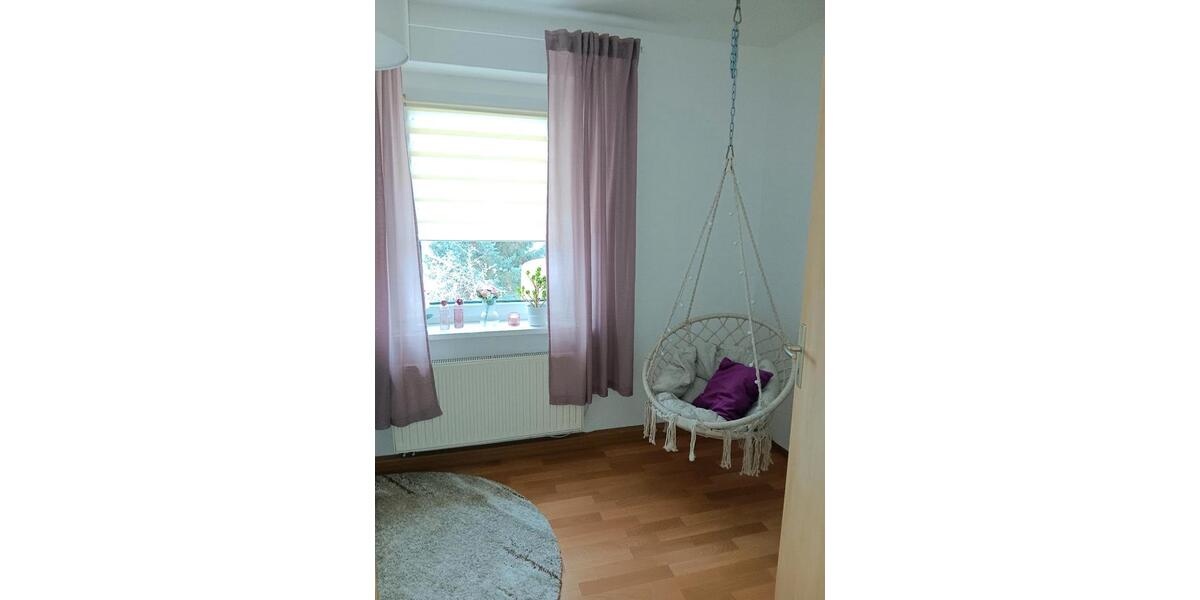 Etagenwohnung Ronneburg - 3 Zimmer, 58 m&sup2;, 462&euro; | Angebot:24588280