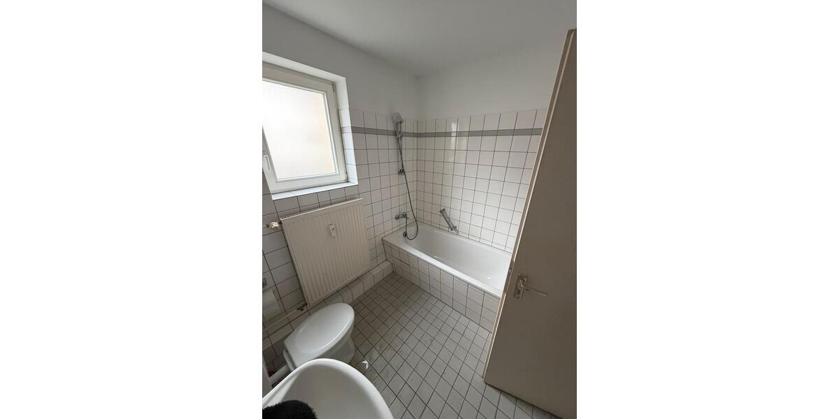 Etagenwohnung Kassel Fasanenhof - 3 Zimmer, 79 m&sup2;, 950&euro; | Angebot:25943870
