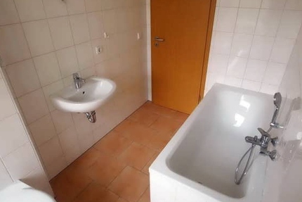 2-Raumwohnung im Erdgeschoss mit Balkon in Köthen ! - Wohnung Köthen | Angebot:27500217