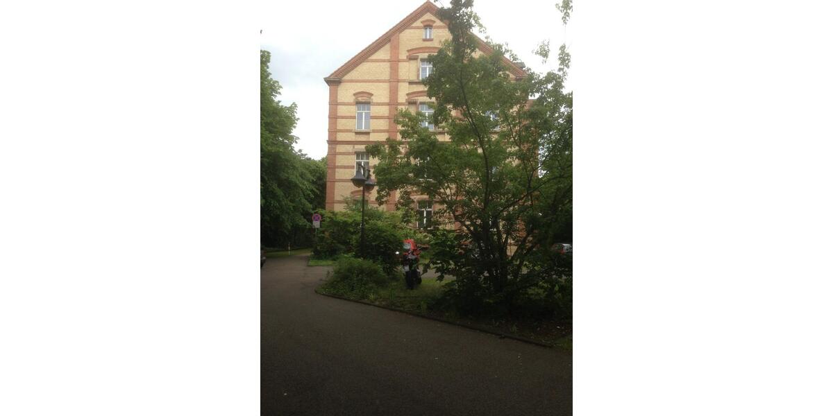 Renovierte 3-ZKB-Wohnung im Denkmal geschützten Altbau 3 zimmer