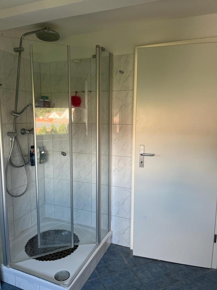 komplett neu renovierte 4 Zimmer DG-Wohnung in Sontra Innenstadt