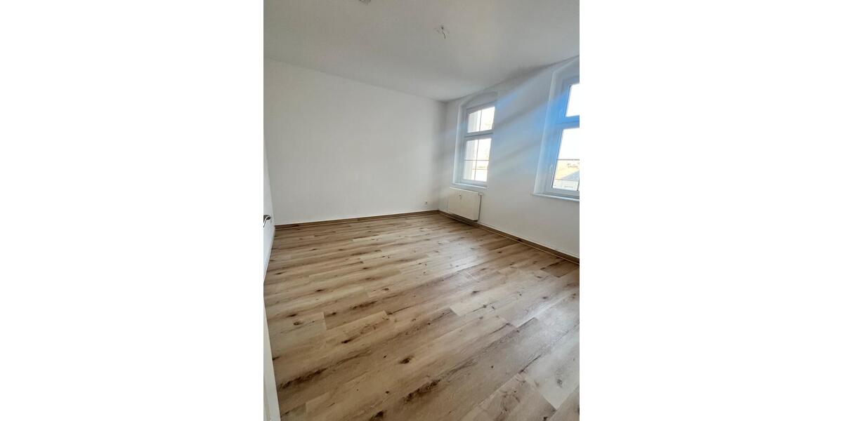 Etagenwohnung Döbeln - 2 Zimmer, 57 m&sup2;, 325&euro; | Angebot:25418325