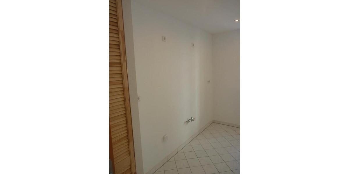 Etagenwohnung Bad Karlshafen - 3 Zimmer, 80 m&sup2;, 560&euro; | Angebot:26195944