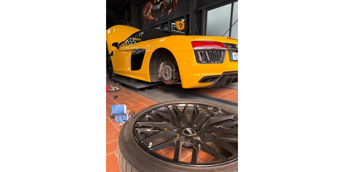 Reifenservice-Werkstattfläche zu vermieten zimmer