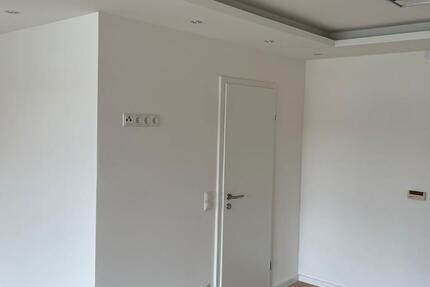 Helles WG-Zimmer in moderner 5er-WG – Zerzabelshofer Hauptstraße 12, Nürnberg zimmer