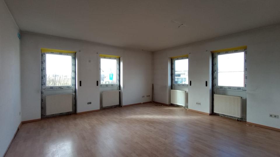 Gewerbeobjekt Marktredwitz - 10&euro; | Angebot:25864802