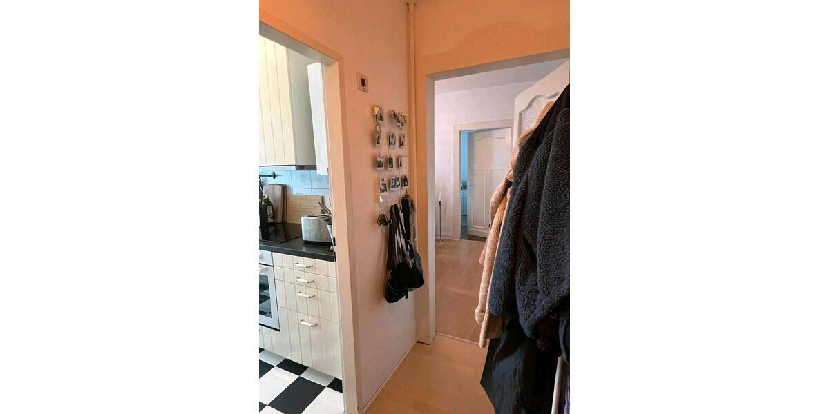 Etagenwohnung Kassel Niederzwehren - 2 Zimmer, 50 m&sup2;, 600&euro; | Angebot:25967926