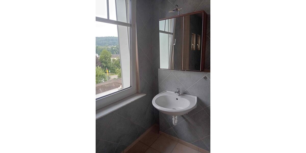 Etagenwohnung Bad Berleburg - 2 Zimmer, 60 m&sup2;, 480&euro; | Angebot:26003640