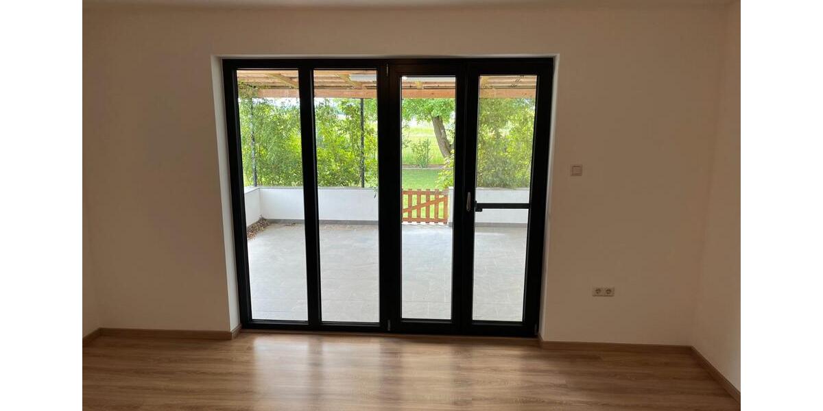 Erdgeschoßwohnung Altötting - 5 Zimmer, 93 m&sup2;, 850&euro; | Angebot:26611852