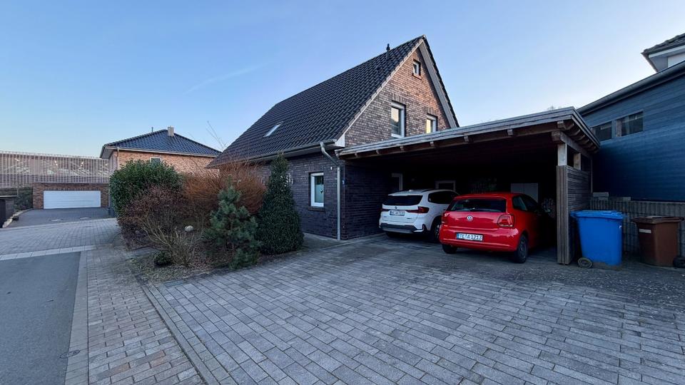 Einfamilienhaus Lotte - 5 Zimmer, 137 m&sup2;, 1.700&euro; | Angebot:24977743