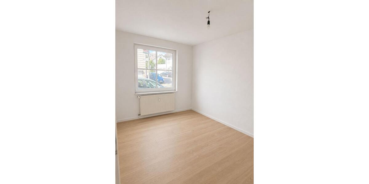 Hochparterre Remscheid Remscheid-Süd - 3 Zimmer, 75 m&sup2;, 750&euro; | Angebot:26705022