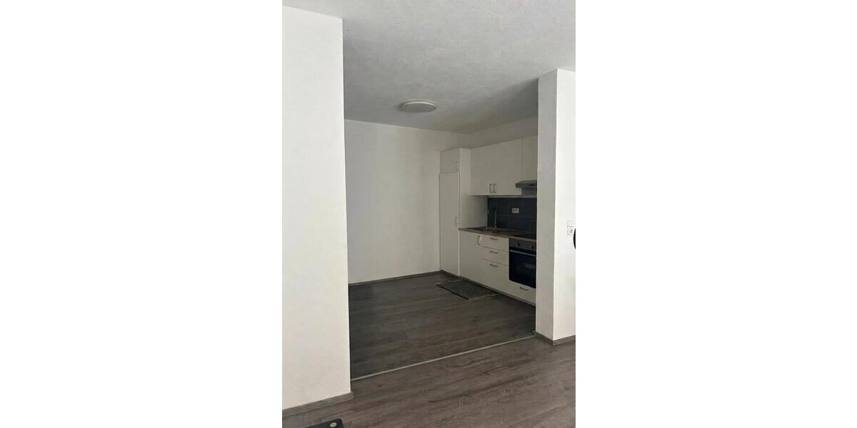 Etagenwohnung Landau an der Isar - 1.5 Zimmer, 36 m&sup2;, 600&euro; | Angebot:26661515