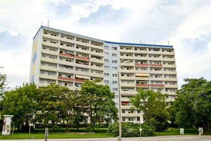 Wohnung zum Mieten in Brandenburg an der Havel 313,56 € 52.26 m² 3 zimmer