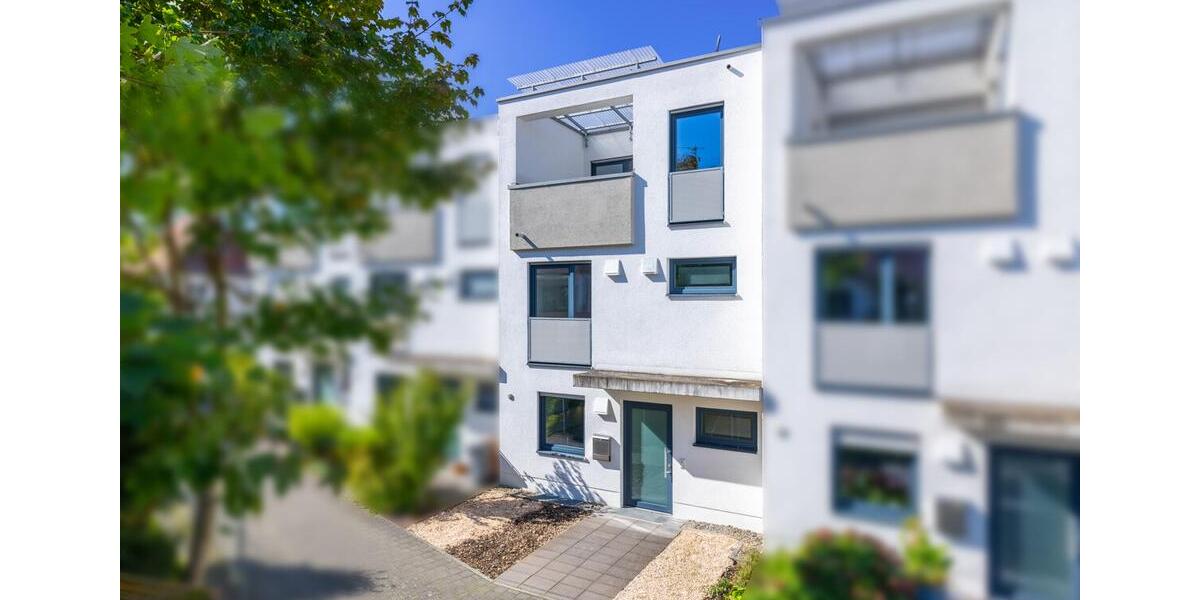 Reihenhaus Augsburg Haunstetten-Siebenbrunn - 5 Zimmer, 147 m&sup2;, 2.250&euro; | Angebot:24762123