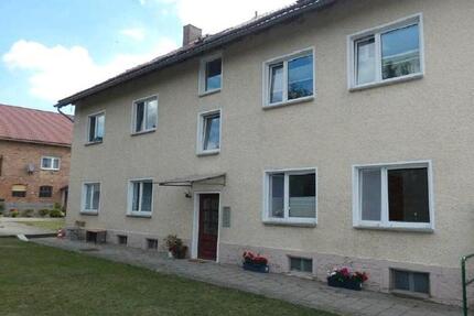 Gemütliche 3,5-Zimmer-Dachgeschosswohnung im Altbau mit Garten 3 zimmer