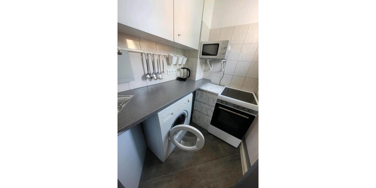 Wohnen auf Zeit Essen Stadtbezirk V - 1 Zimmer, 9 m&sup2;, 360&euro; | Angebot:26699119