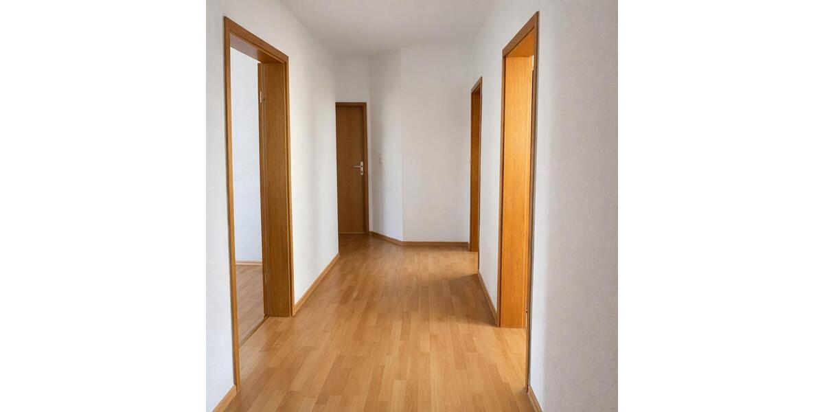 Etagenwohnung Zeitz - 4 Zimmer, 89 m&sup2;, 575&euro; | Angebot:25747456