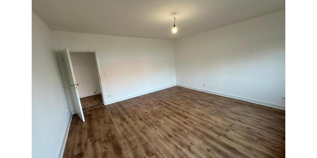 Hochparterre Bad Wünnenberg - 3 Zimmer, 115 m&sup2;, 750&euro; | Angebot:24859522