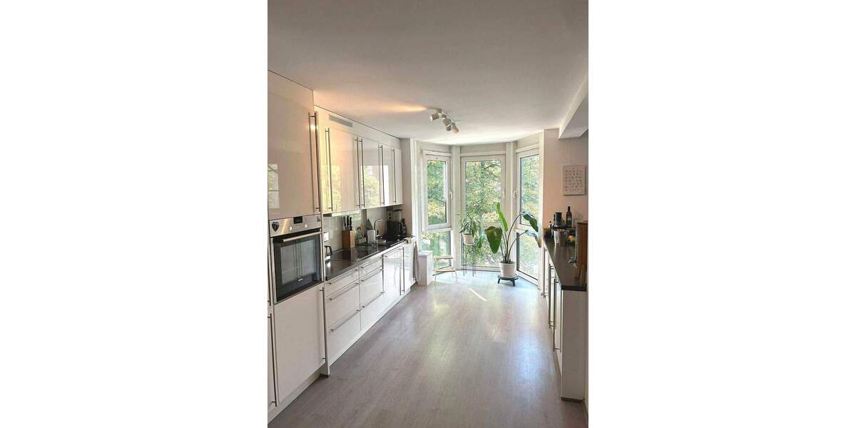 Etagenwohnung Hamburg Uhlenhorst - 3 Zimmer, 121 m&sup2;, 2.600&euro; | Angebot:24545946