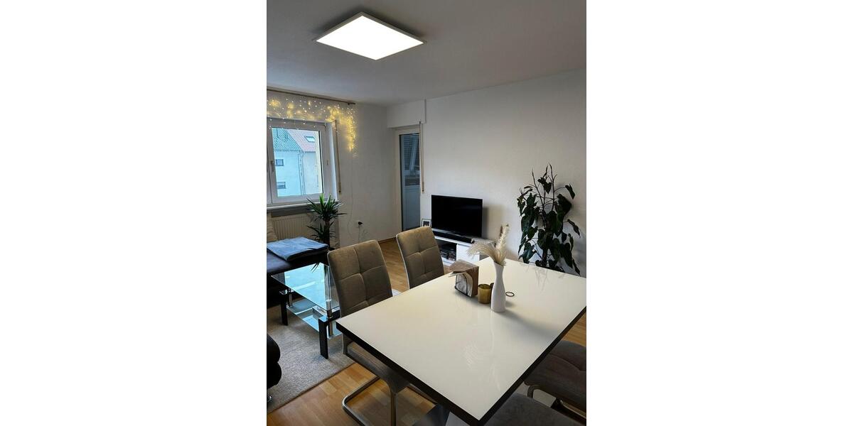 KA-Mühlburg, schöne, helle 3-ZKB mit kl. Loggia im EG 3 zimmer