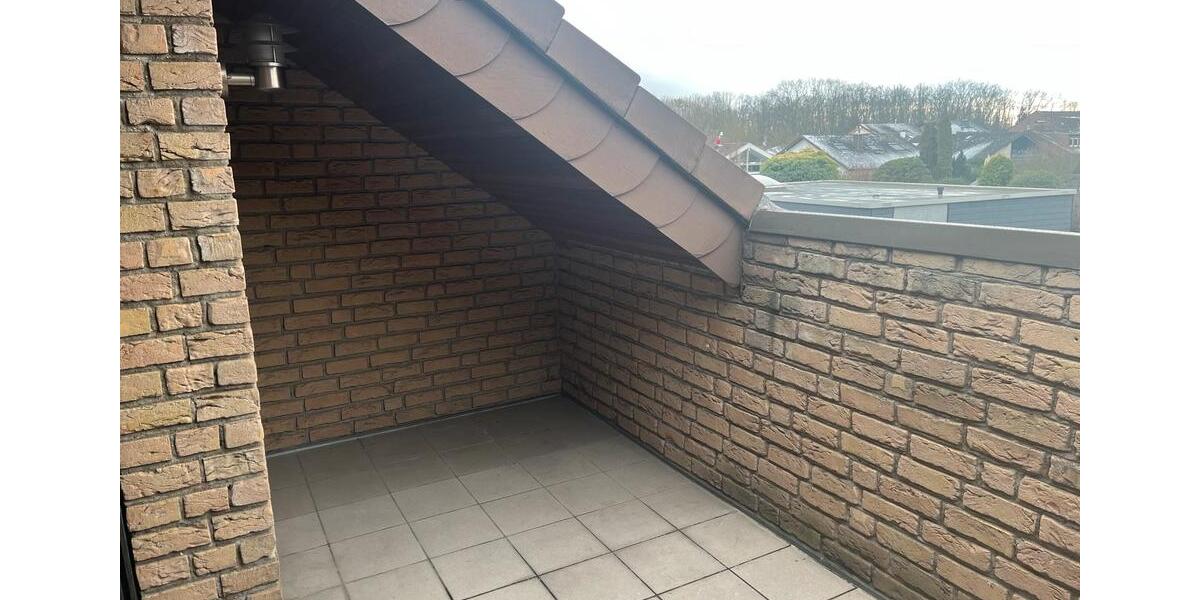 Dachgeschoßwohnung Pulheim - 2 Zimmer, 80 m&sup2;, 1.000&euro; | Angebot:24552234