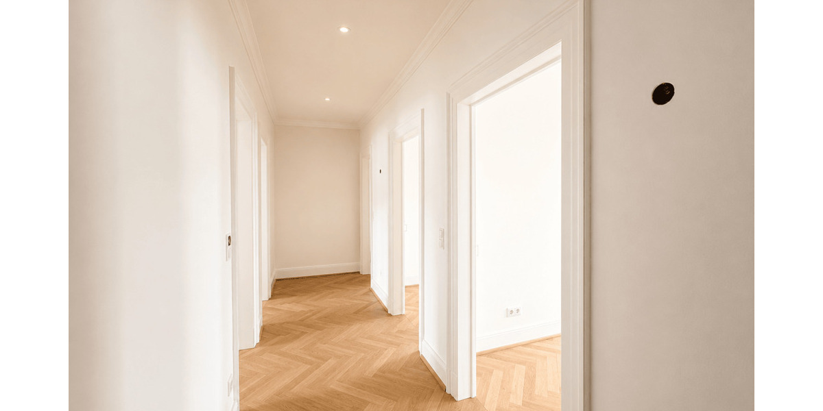 Etagenwohnung Baden-Baden Innenstadt - 5 Zimmer, 242 m&sup2;, 4.100&euro; | Angebot:26730776