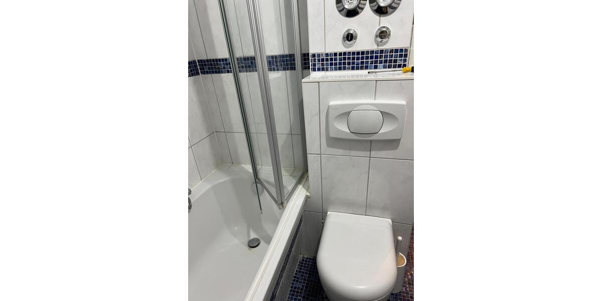 Hochparterre Wiesbaden Südost - 2 Zimmer, 70 m&sup2;, 1.435&euro; | Angebot:24513808