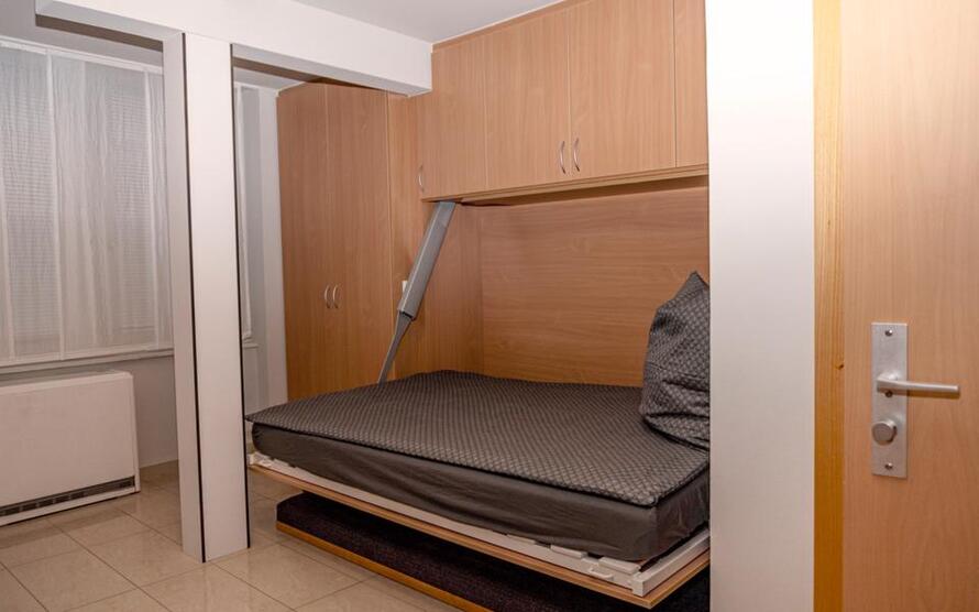 1-Zimmer City Apartment mit Wlan, TV, DuscheWC, Küche, Waschmaschine, Trockner zimmer
