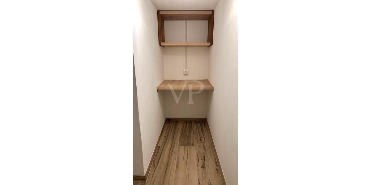 Maisonettenwohnung Siegen - 5 Zimmer, 192 m&sup2;, 2.400&euro; | Angebot:22169156