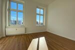Etagenwohnung Güstrow - 4 Zimmer, 100 m&sup2;, 850&euro; | Angebot:25349003