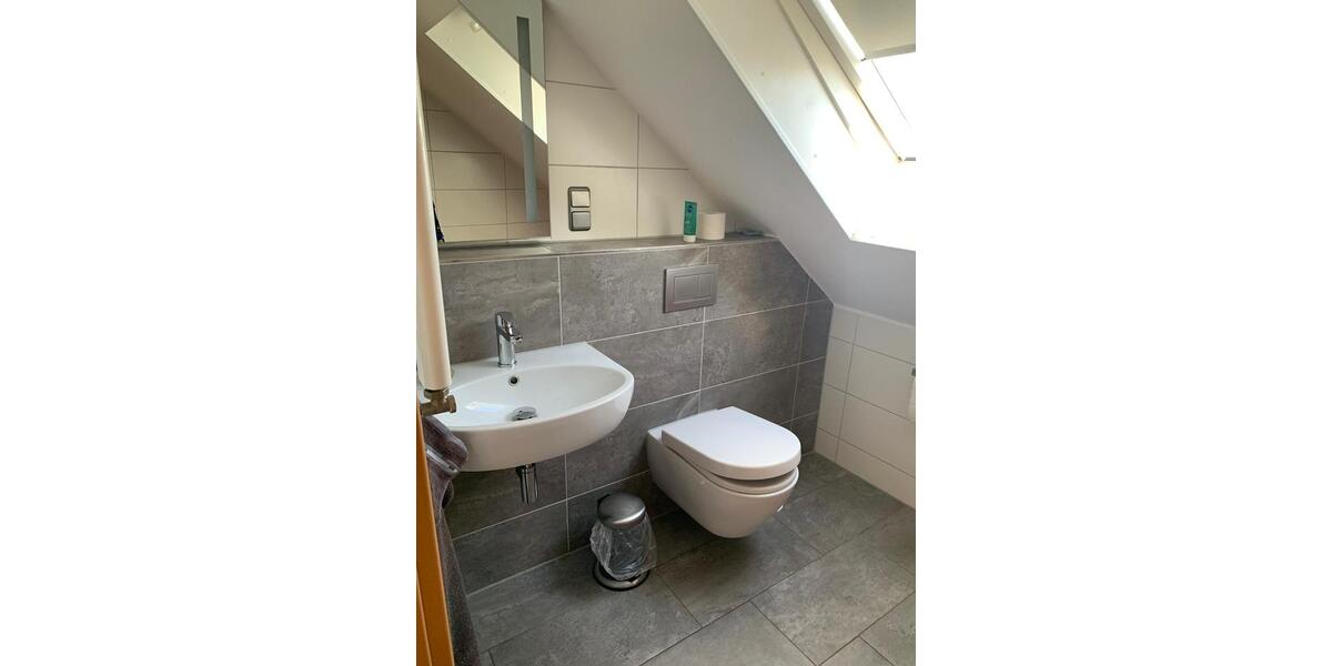 Wohnen auf Zeit Edemissen - 6 Zimmer, 15 m&sup2;, 30&euro; | Angebot:24216028