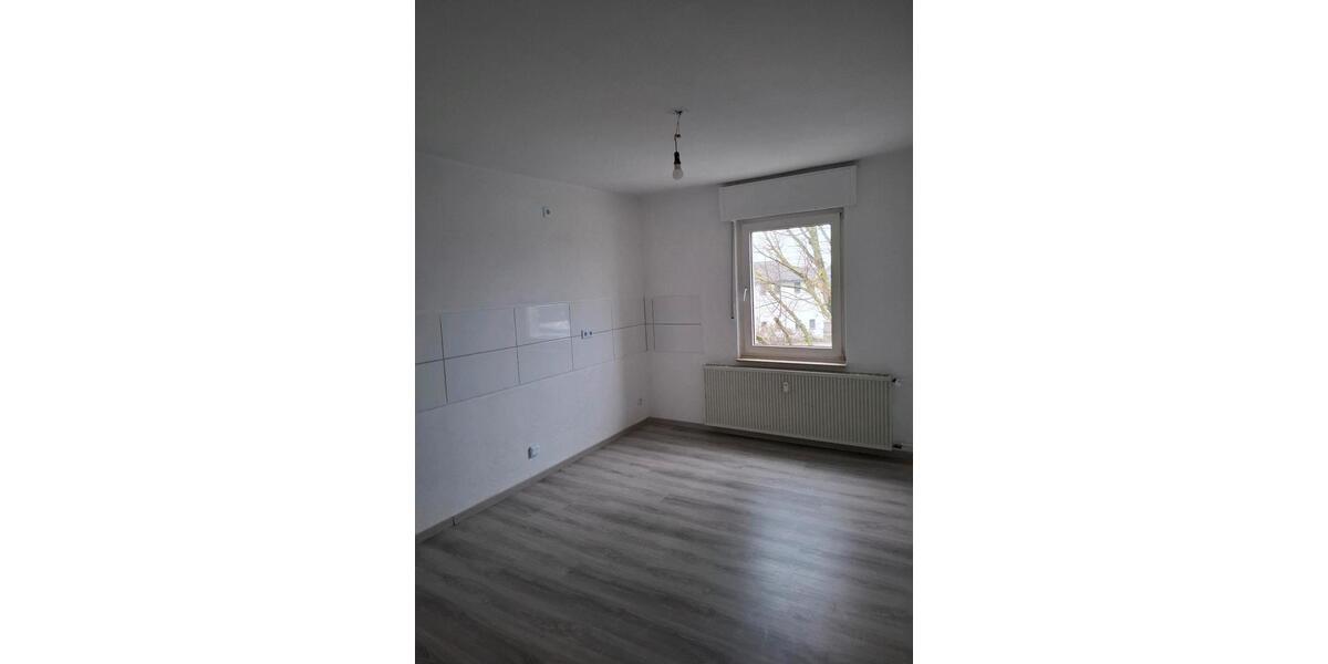 Dachgeschosswohnung 52 m² Zu Vermieten 2 zimmer