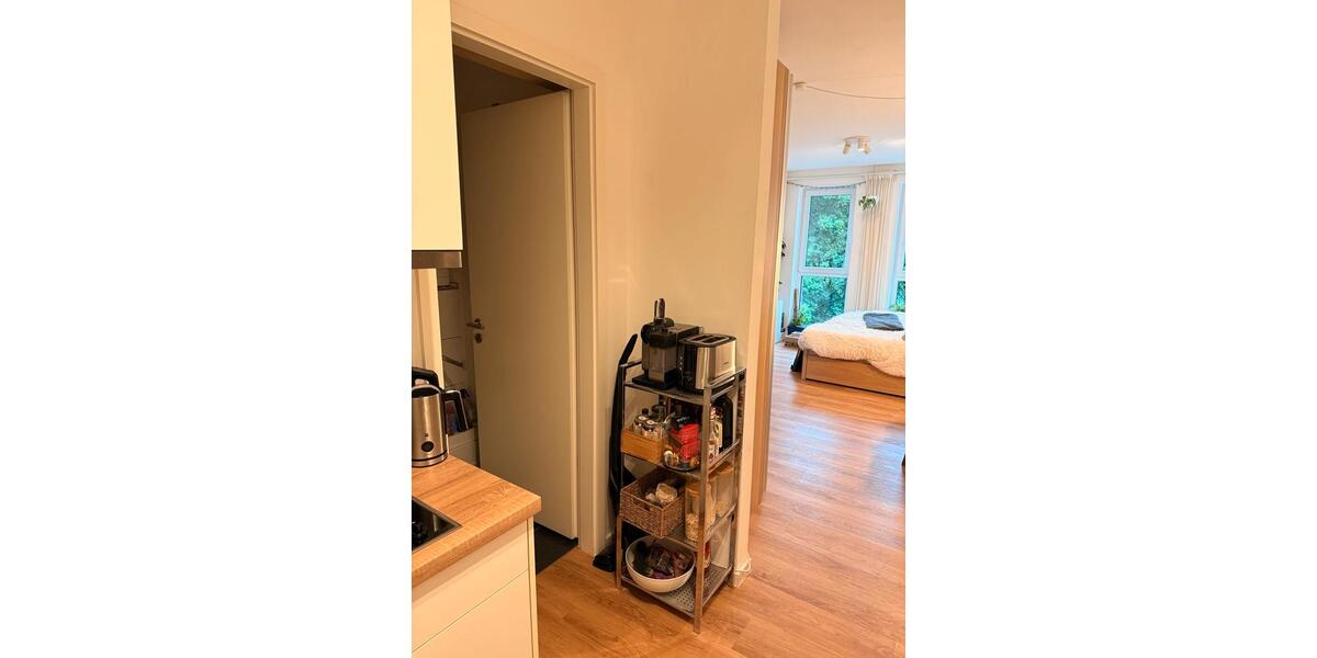 Etagenwohnung Hamburg Harvestehude - 1 Zimmer, 27 m&sup2;, 1.000&euro; | Angebot:26662386
