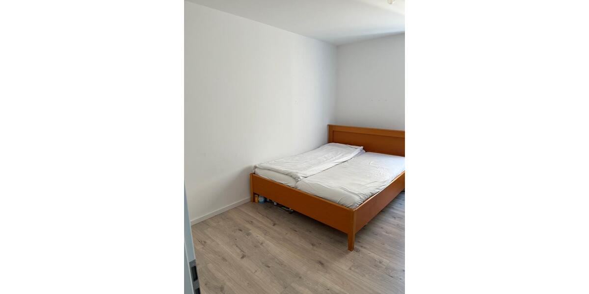 Etagenwohnung Pfungstadt - 2 Zimmer, 80 m&sup2;, 640&euro; | Angebot:25524284