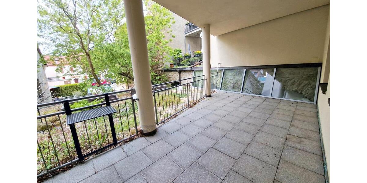 Etagenwohnung Bautzen - 3 Zimmer, 173 m&sup2;, 800&euro; | Angebot:26678299