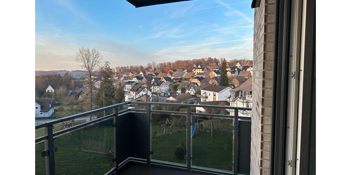 Etagenwohnung Waldbröl - 3 Zimmer, 85 m&sup2;, 1.100&euro; | Angebot:24649181