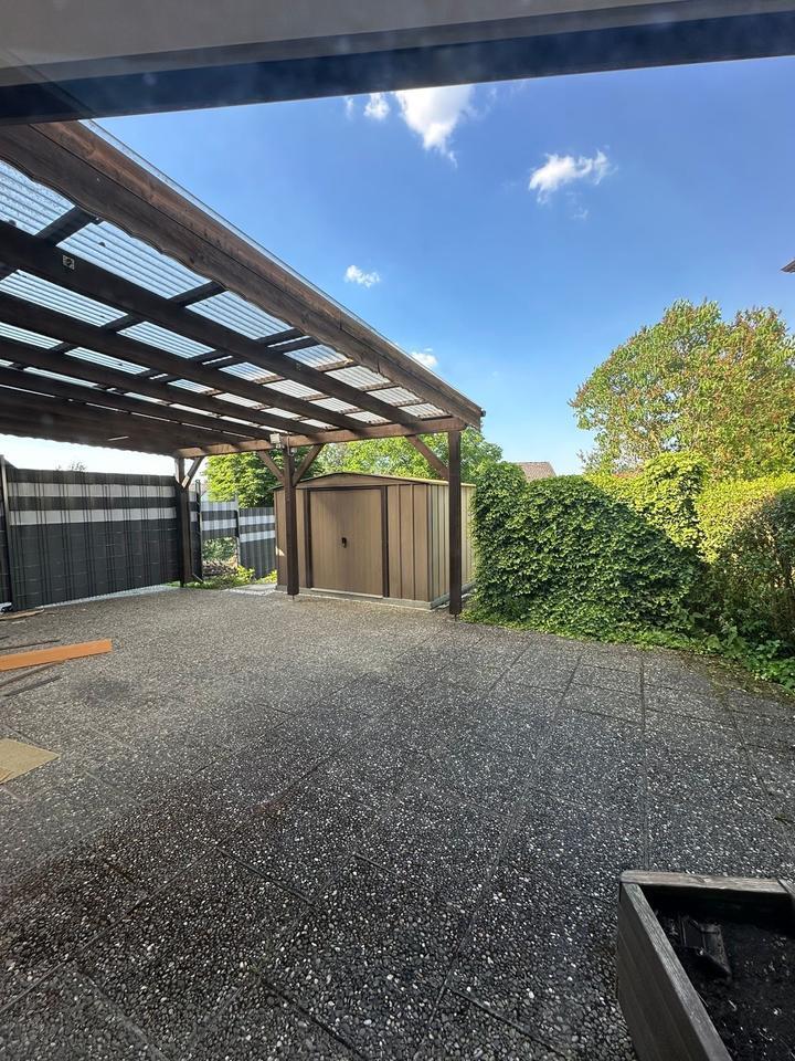 Haus zu vermieten mit Garten und Stellplatz zimmer