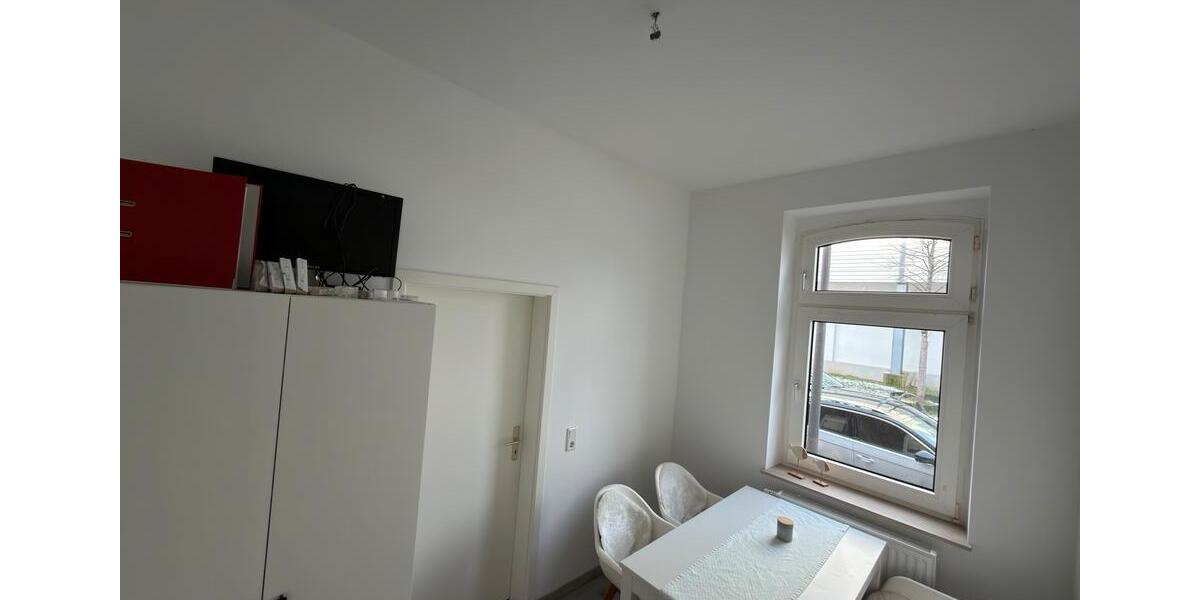 Erdgeschosswohnung mit Gartennutzung in Krefeld Uerdingen 2 zimmer