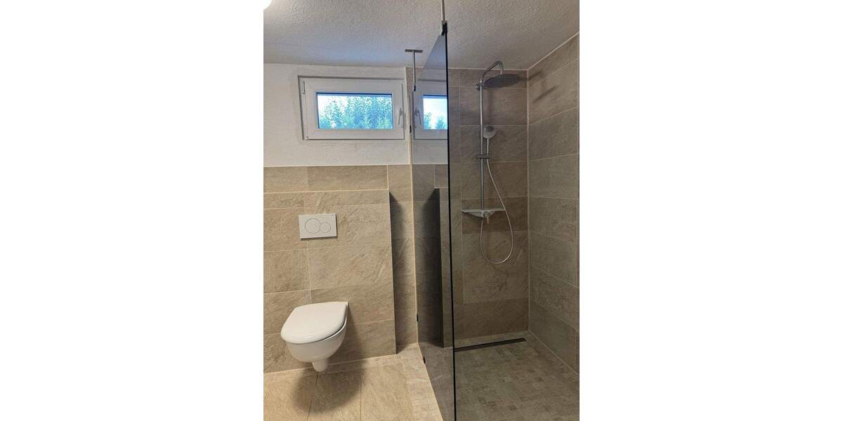 Gemütliche möblierte 2-Zimmer-Wohnung mit Stellplatz und Garage (reserviert) 2 zimmer