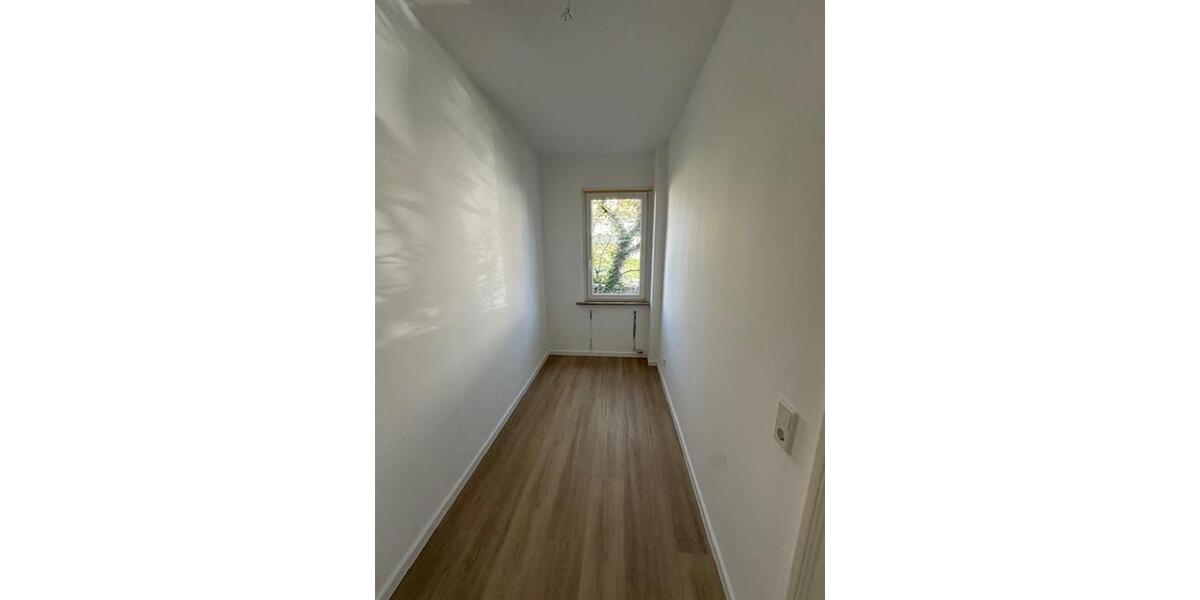 Erdgeschoßwohnung Nürnberg Holzheim - 3 Zimmer, 83 m&sup2;, 1.150&euro; | Angebot:26423277