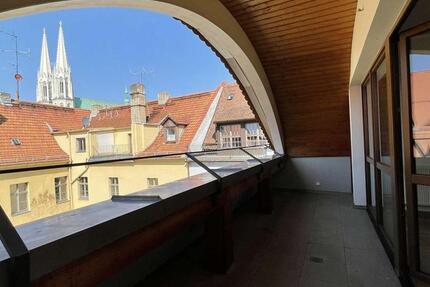 Wohnung Görlitz - 2 Zimmer, 74 m&sup2;, 600&euro; | Angebot:26195988