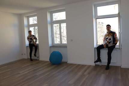 Wohnung Zwickau Mitte-Nord - 2 Zimmer, 63 m&sup2;, 410&euro; | Angebot:26759400