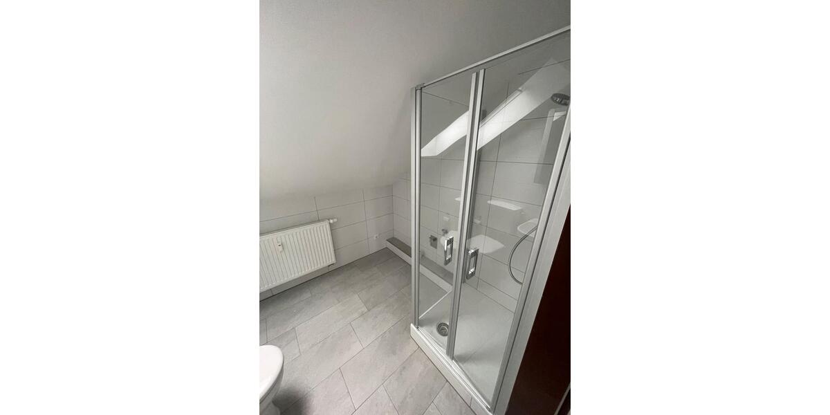 Dachgeschoßwohnung Edewecht - 2 Zimmer, 69 m&sup2;, 650&euro; | Angebot:26610261
