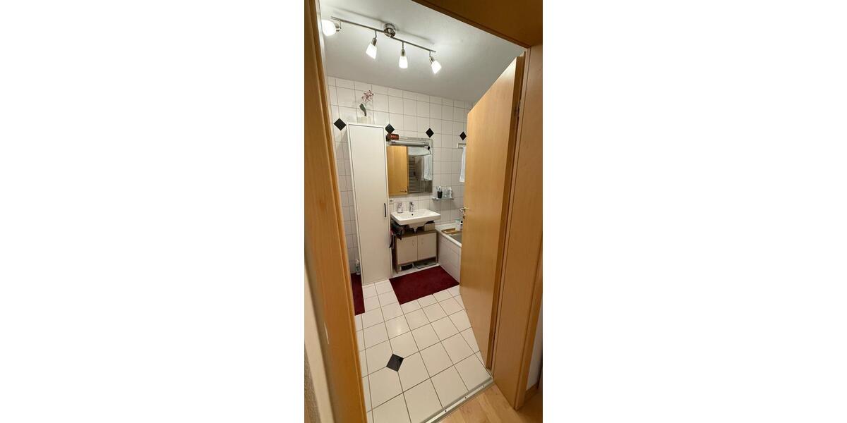 Dachgeschoßwohnung Cham - 2 Zimmer, 72 m&sup2;, 850&euro; | Angebot:26610688