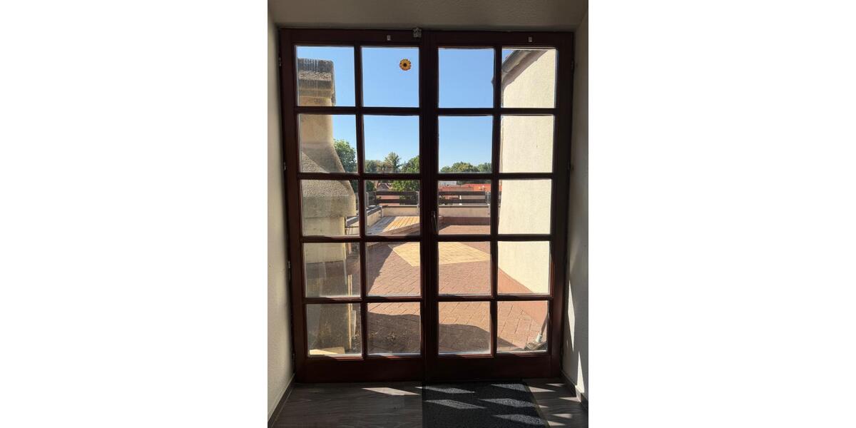 Dachgeschoßwohnung Querfurt - 5 Zimmer, 146 m&sup2;, 990&euro; | Angebot:25390515