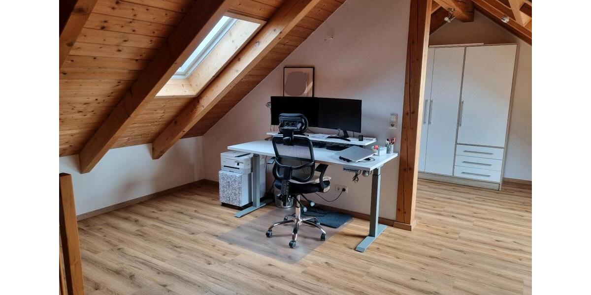 Etagenwohnung Osterhofen - 4 Zimmer, 95 m&sup2;, 950&euro; | Angebot:25837738