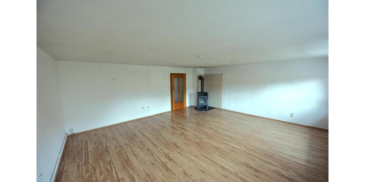 Etagenwohnung Bad Gandersheim - 4 Zimmer, 120 m&sup2;, 550&euro; | Angebot:24850215