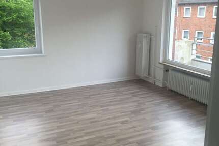 Wohnung Rendsburg - 4 Zimmer, 86 m&sup2;, 765&euro; | Angebot:23125375