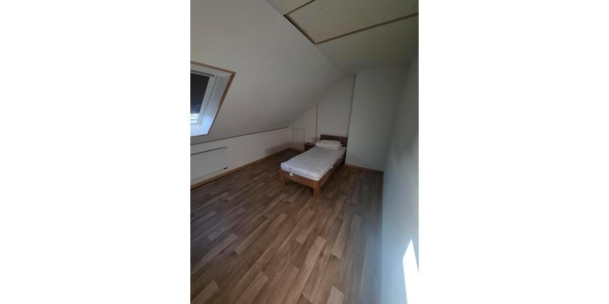 Etagenwohnung Fehmarn - 6 Zimmer, 25 m&sup2;, 25&euro; | Angebot:26463493
